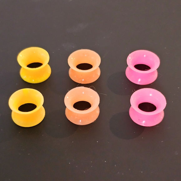 3 Pair 00G 10mm Silicone Ear Skin Flexible Flesh Tunnel Expander Stretch Gauge - Picture 5 of 5